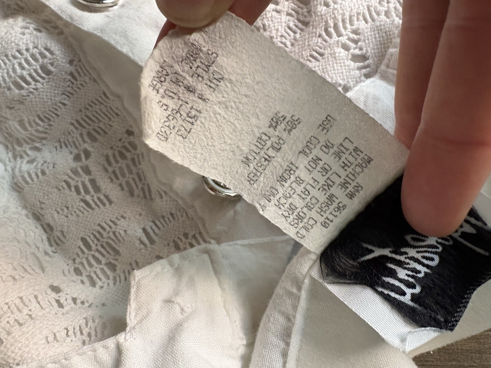 80’s Vintage Victorian Cotton Button Up Large Large Sleeve White Buttons