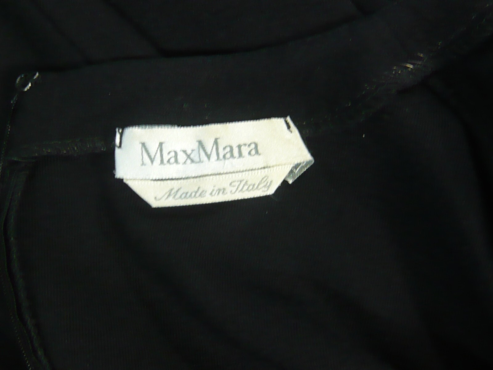 MAX MARA vintage 90s wool minimalist perfection LITTLE BLACK DRESS fit + flare M