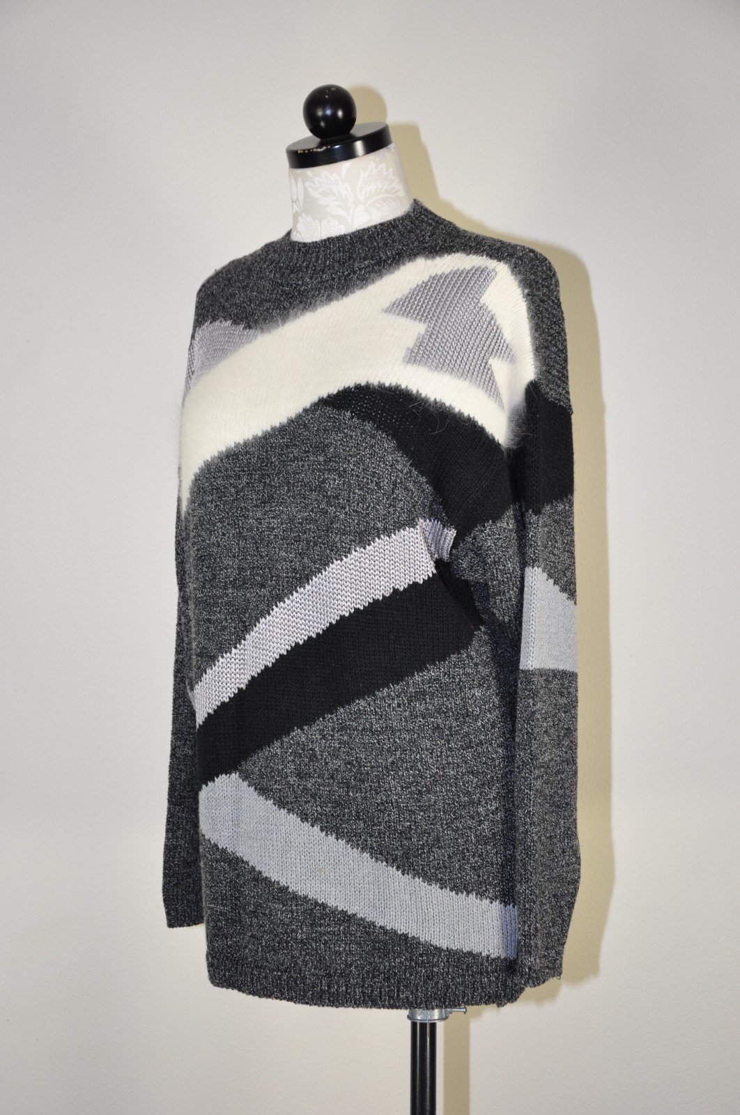 90s Vintage Gray Angora Rayon Colorblock Crewneck Boyfriend Sweater Women M L