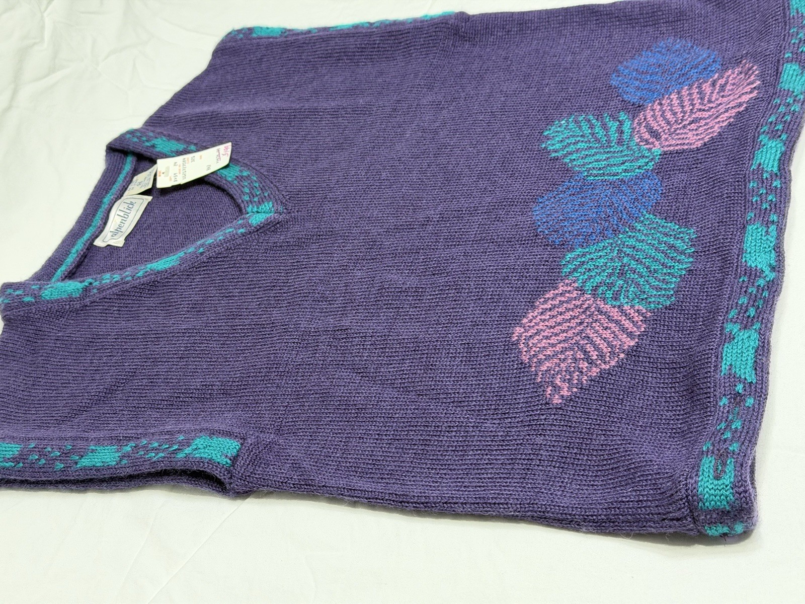 Vintage Alpenblick 100% wool Women’s Sweater Vest Purple NWT Size 38 US 6