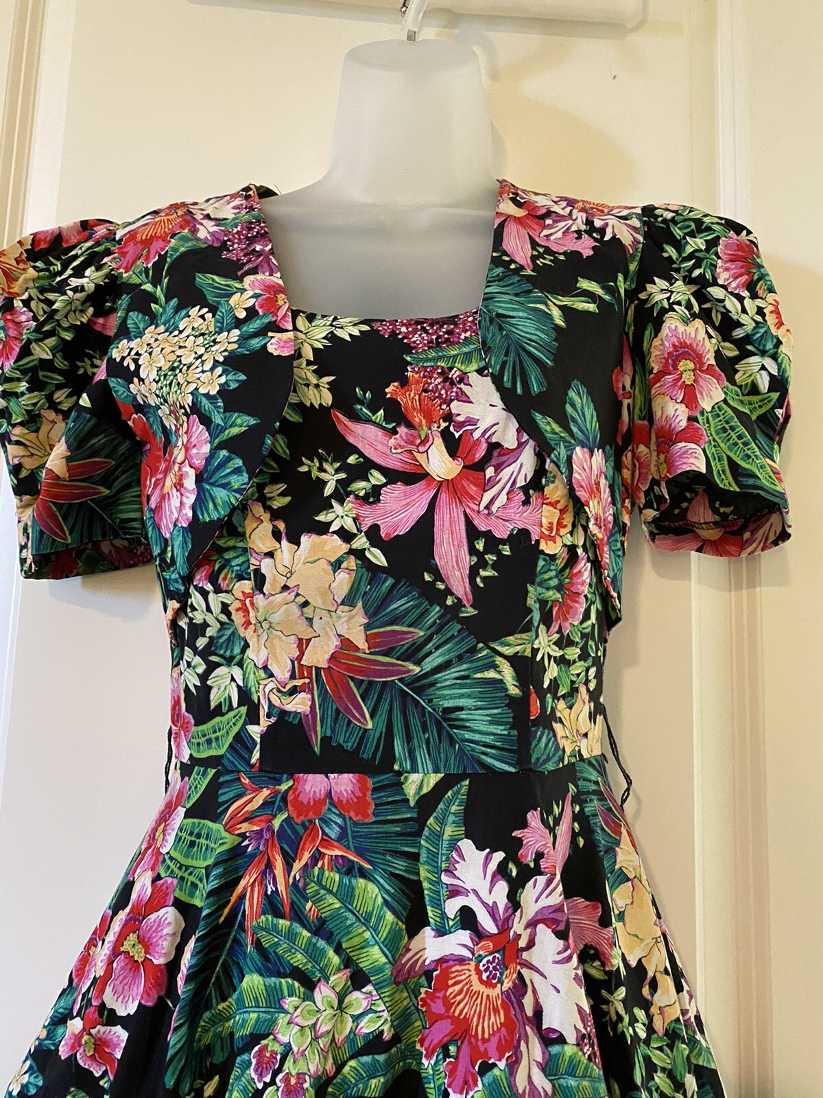 Mademoiselle Vintage Floral Tropical Rockabilly Tulle Made in USA Small 5