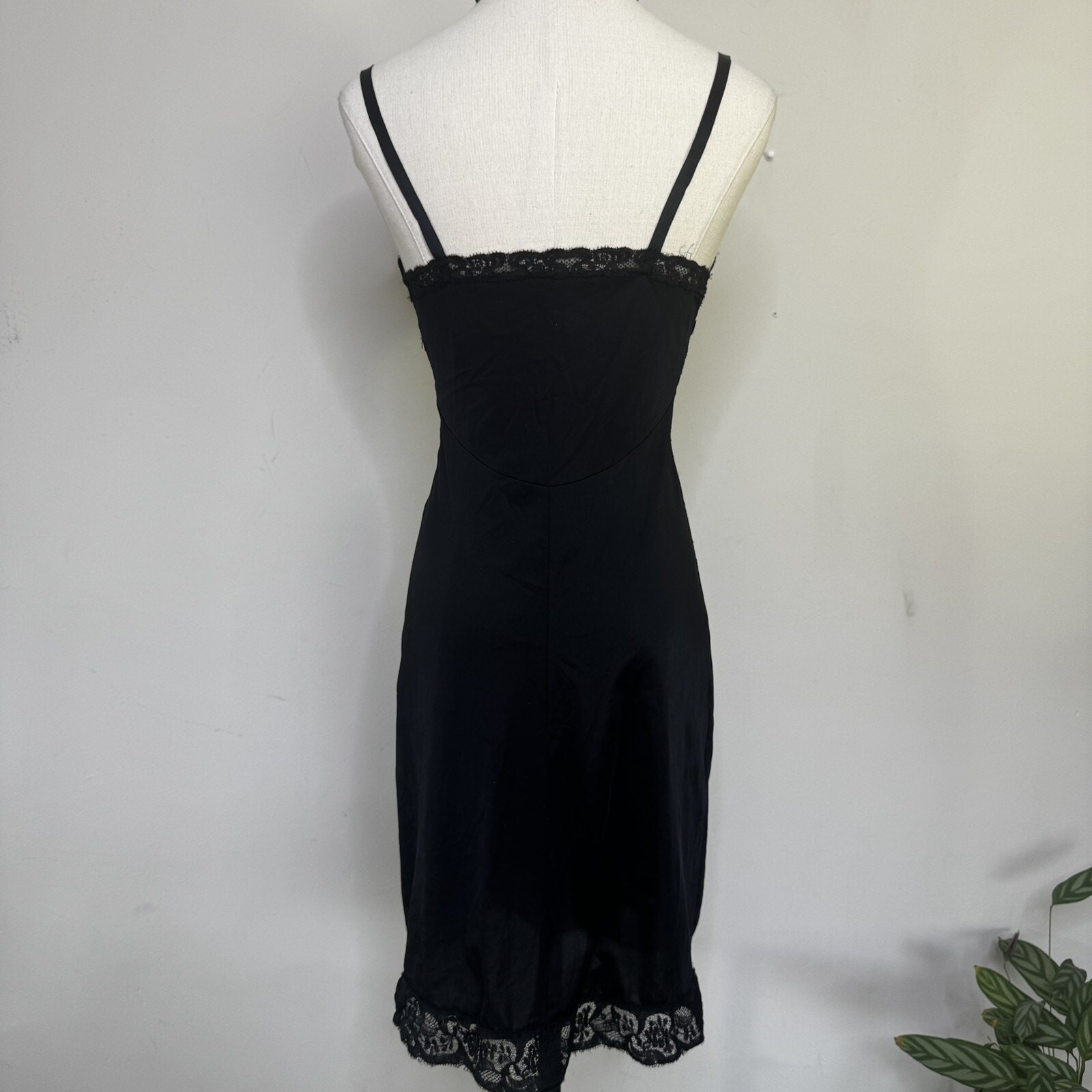 Vintage 60s Kayser Black Lace Full Slip Dress Lingerie Babydoll USA 34 10