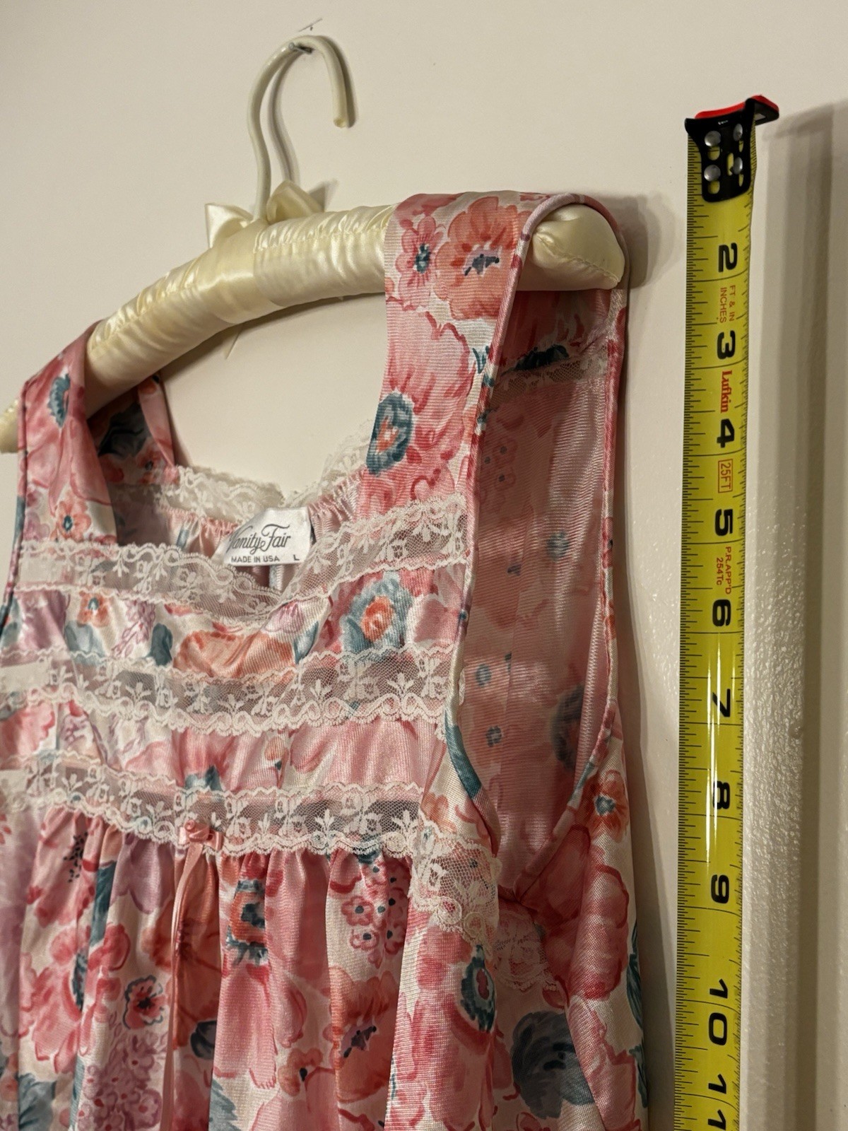 VTG Vanity Fair Floral Nightgown Size L Lace Trim Pink Made in USA Cottagecore