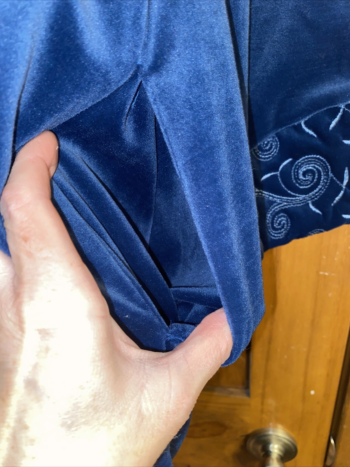 Mode Elle Collection, Vintage ’70’s Velour Teal Housecoat/Robe long Size 1XL