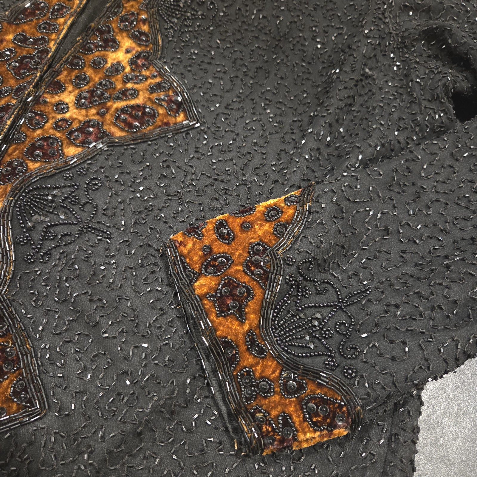 Vintage Papell Boutique Evening Black Silk Beaded Jacket XL Animal Print Sequin