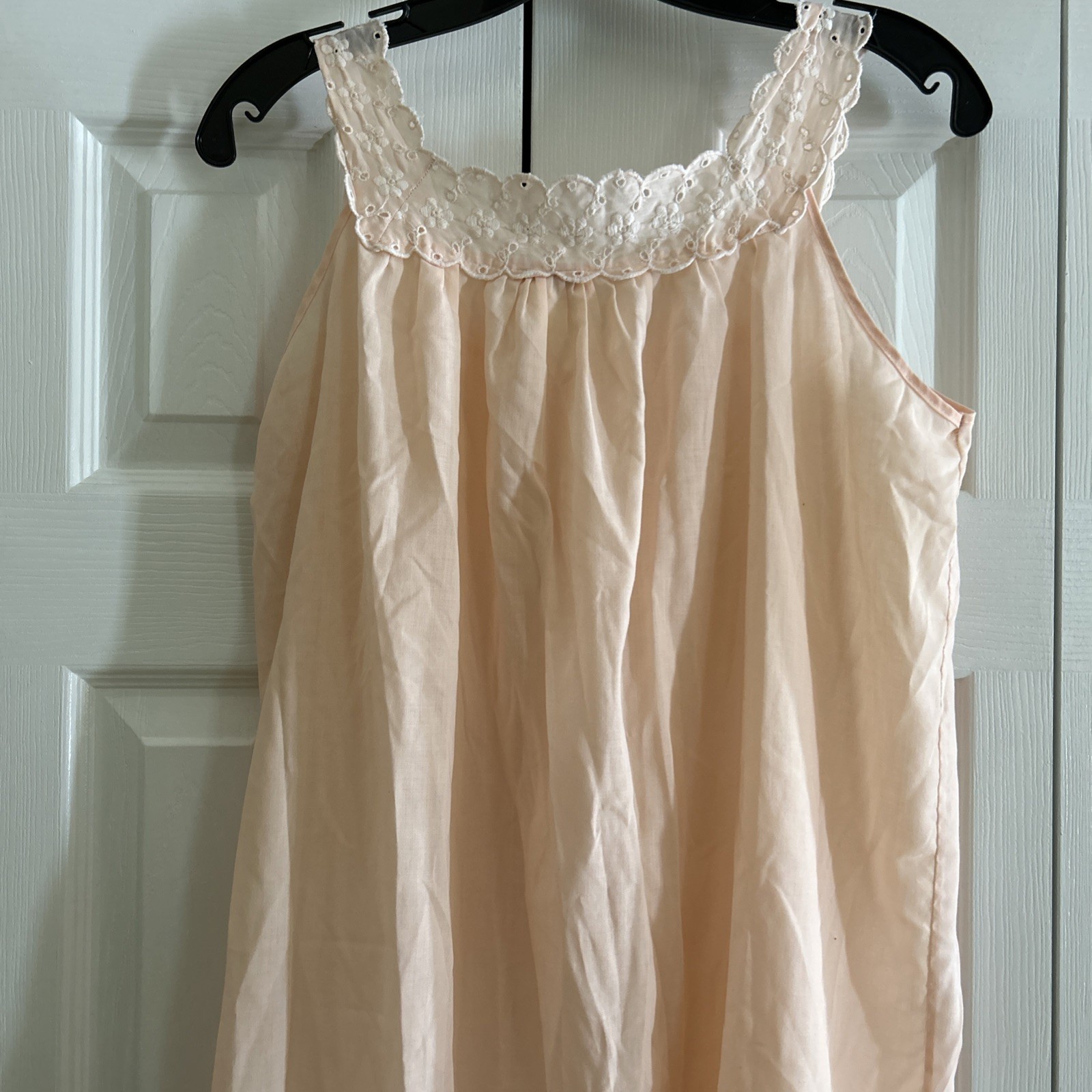 Damea Vintage Sleeveless Nightie Peach Color With Lace Size L