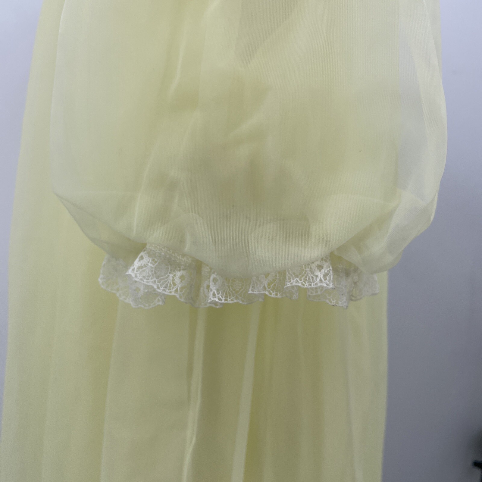 VTG Lisette Al Sterling Yellow Sheer Chiffon Nightgown and Robe Peignoir S