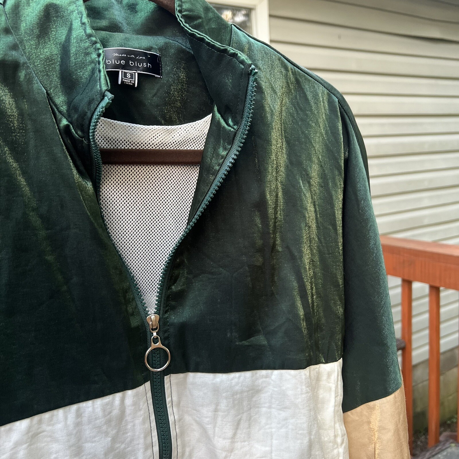 Blue Blush Women’s Vintage Mesh Zip Up Jacket | Green | White | Gold | (S)