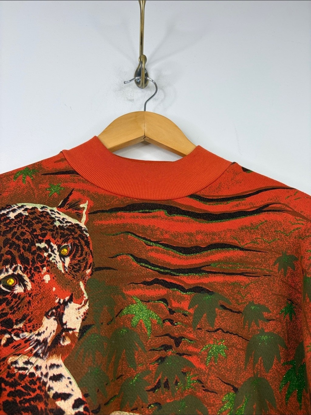 Vintage Sweatshirt Womens Small Orange Tiger Print Green Glitter 80s Loose Fit