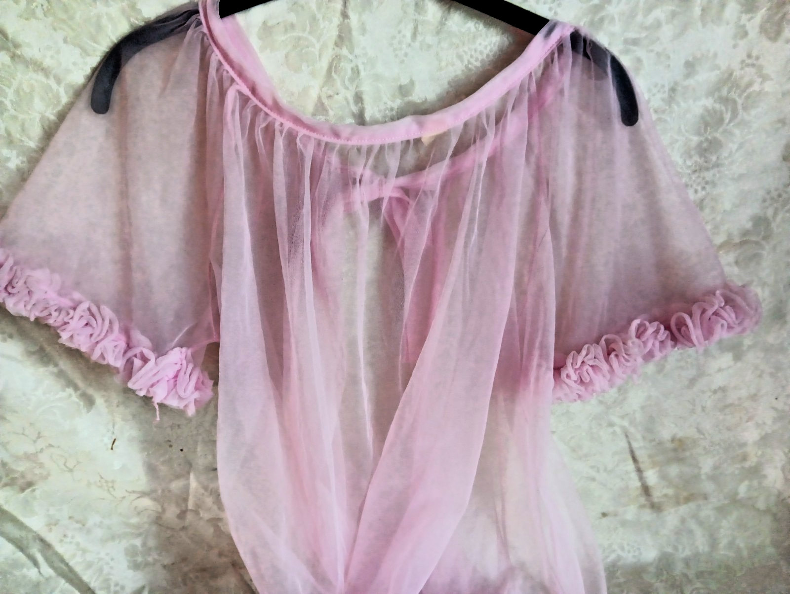 Vintage 100% Nylon Baby Doll Peignoir Pink Ruffles Sleeve & Hem, Size L