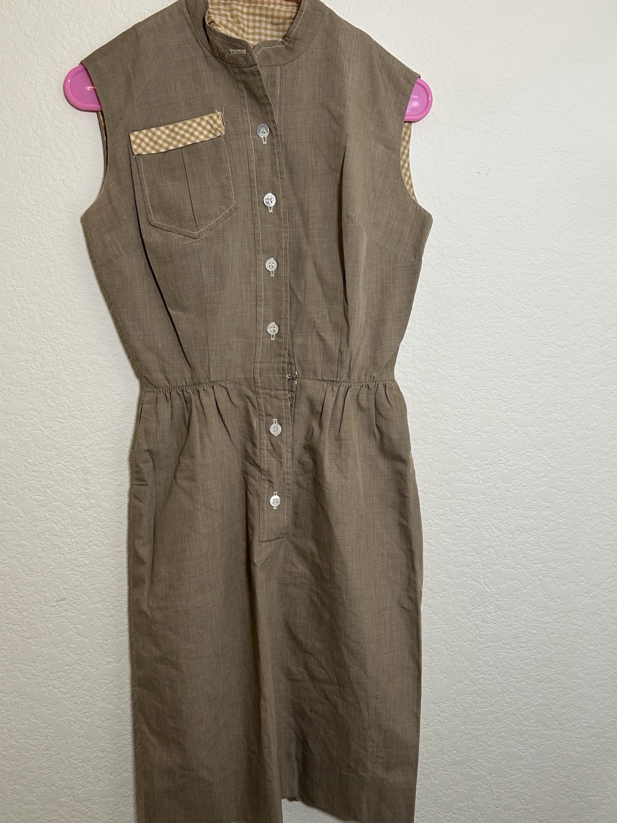 1950s Young Cosmopolitan Tan Dress Vintage Fashion Size S XS