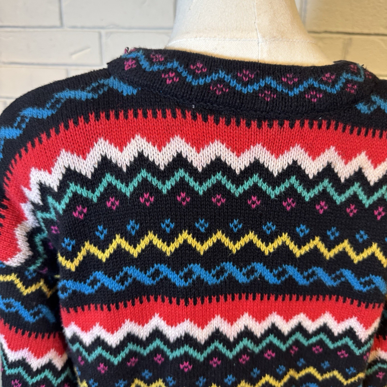 Vintage 80s 90s Chaus Sport Muticolor Sweater Womens M