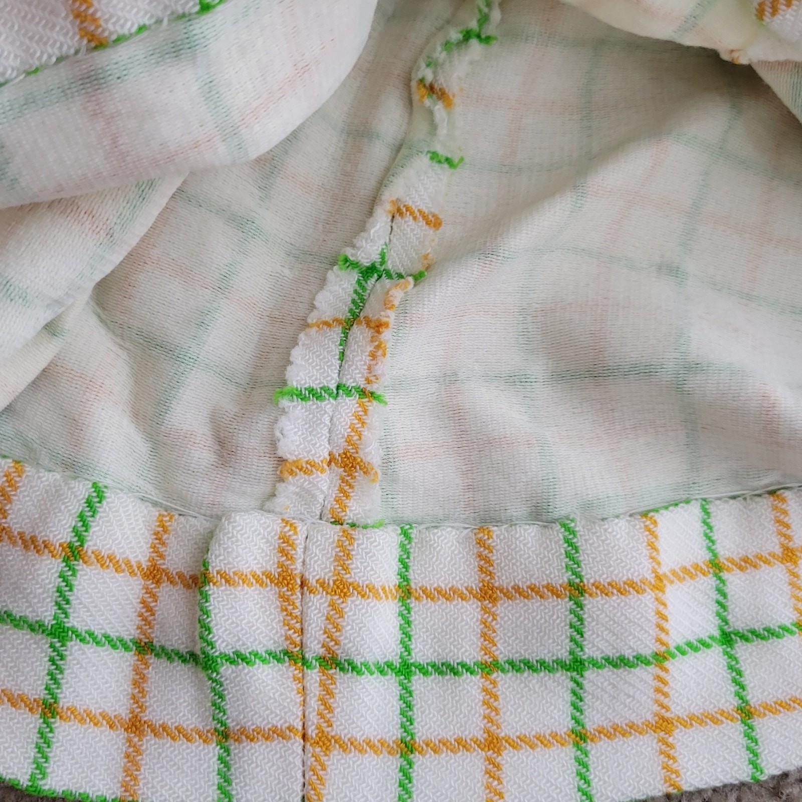 Vintage Green & Yellow Grid Plaid Pleated Mini Skirt, 24″ waist