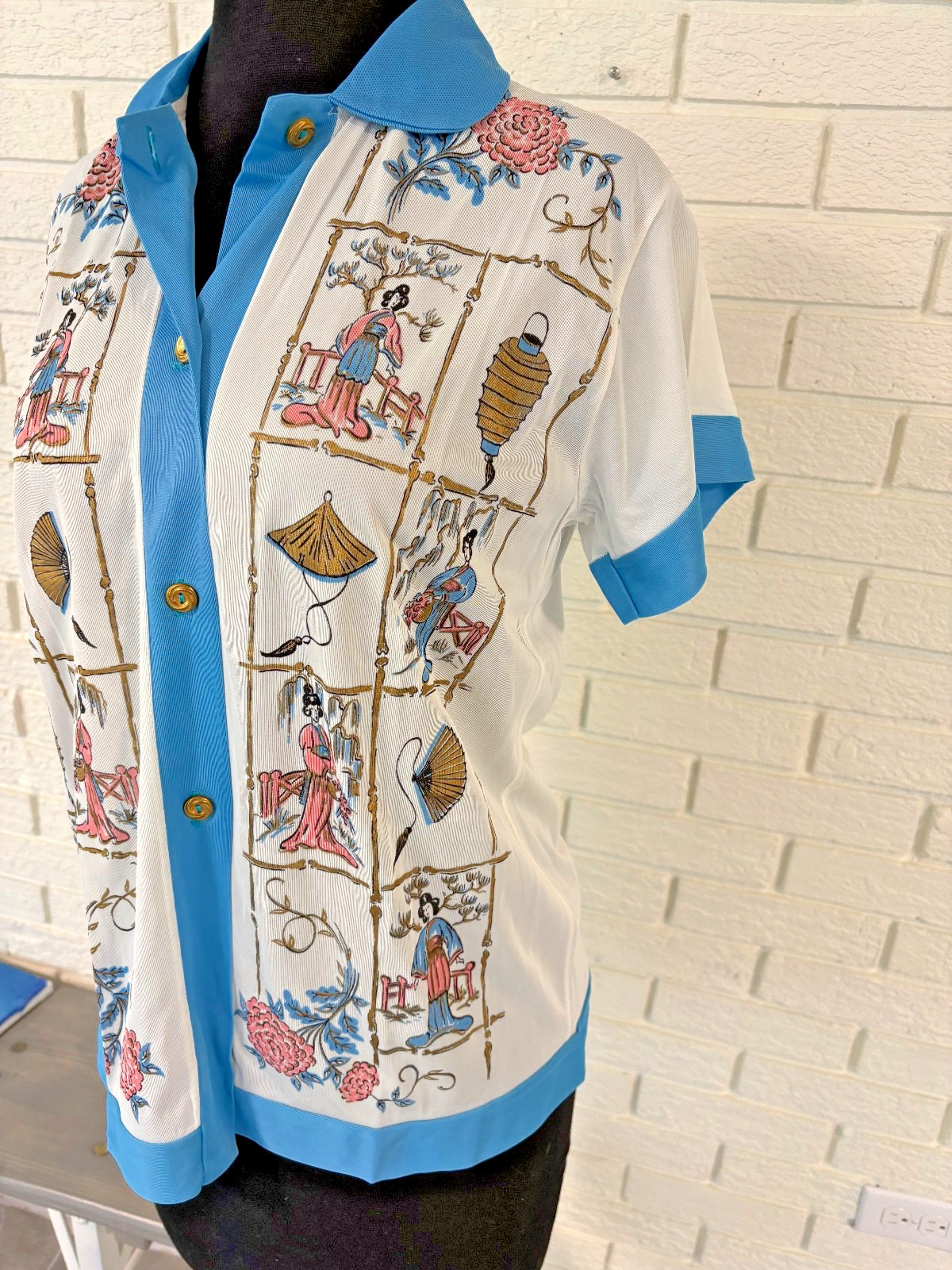 RARE VINTAGE Women Button Down Shirt – Wonderfit Avisco – Asian Inspired – MINT