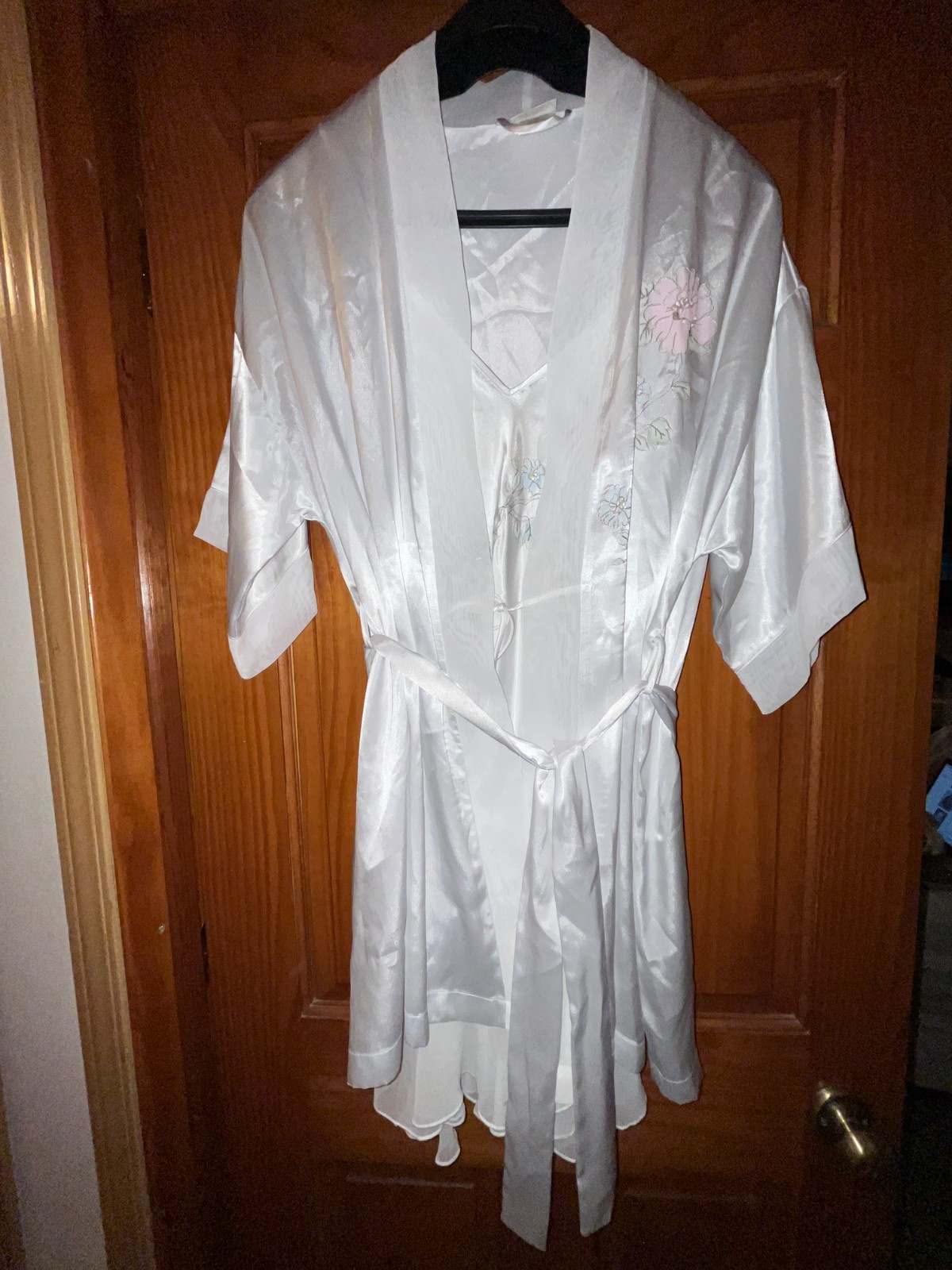 Vintage Women’s Sz Large Secret Treasures Lingerie Gown Nightgown Robe Set Satin