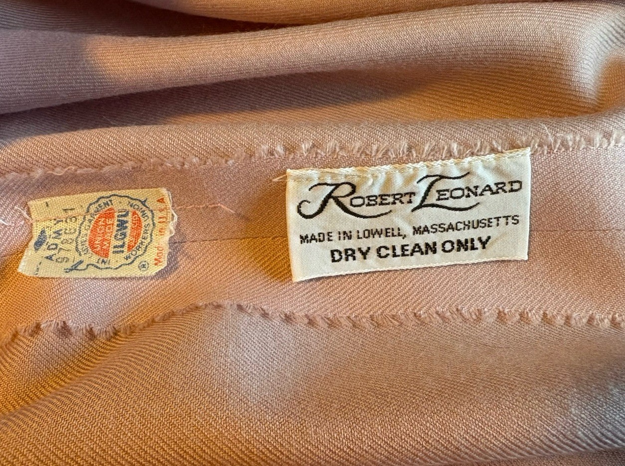 Vintage Robert Leonard 60’s Peach Coat Dress Covered/Hidden Buttons Large