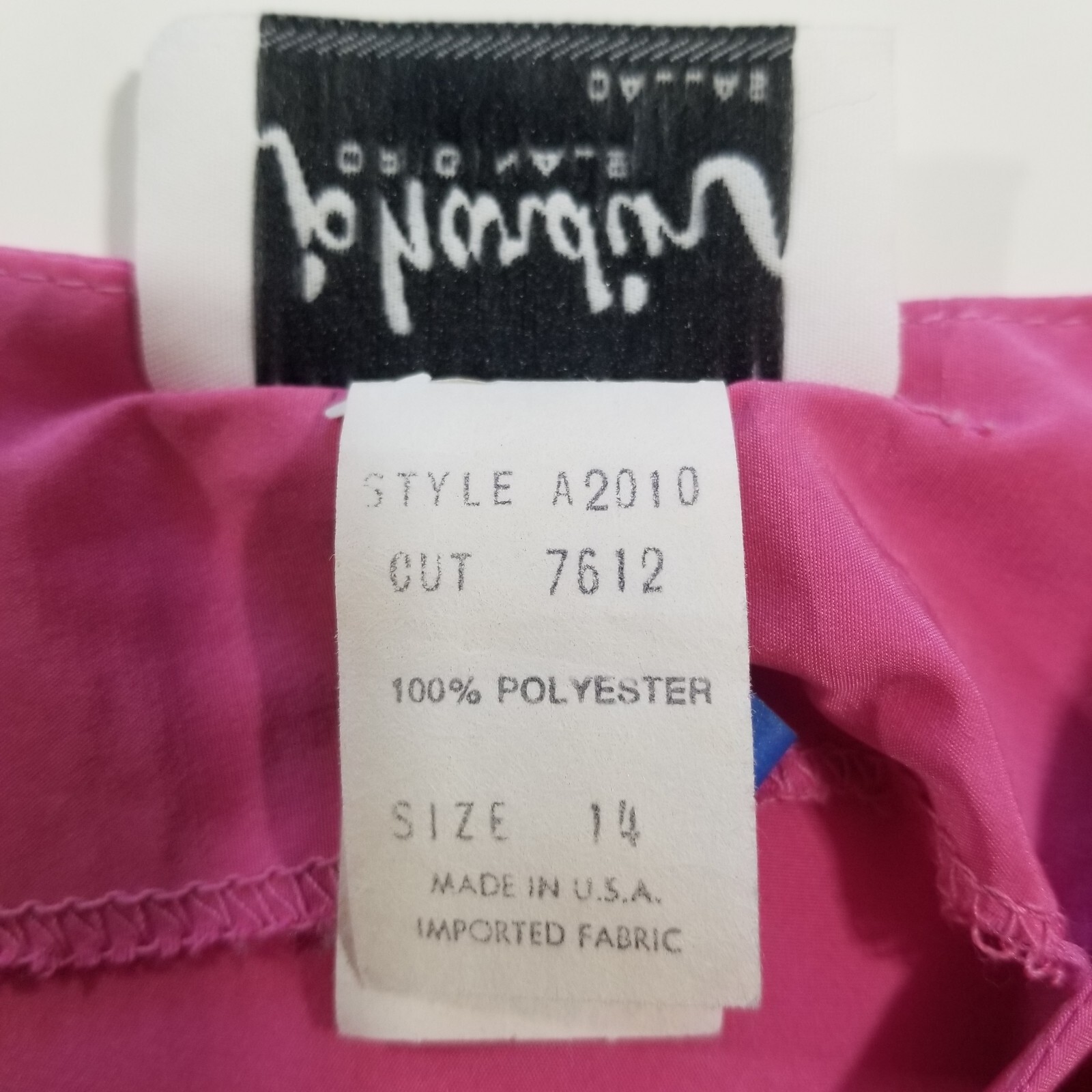 Vintage Skirt Suit Set Women’s Size M 3 Piece Modest Professional Silk Blend