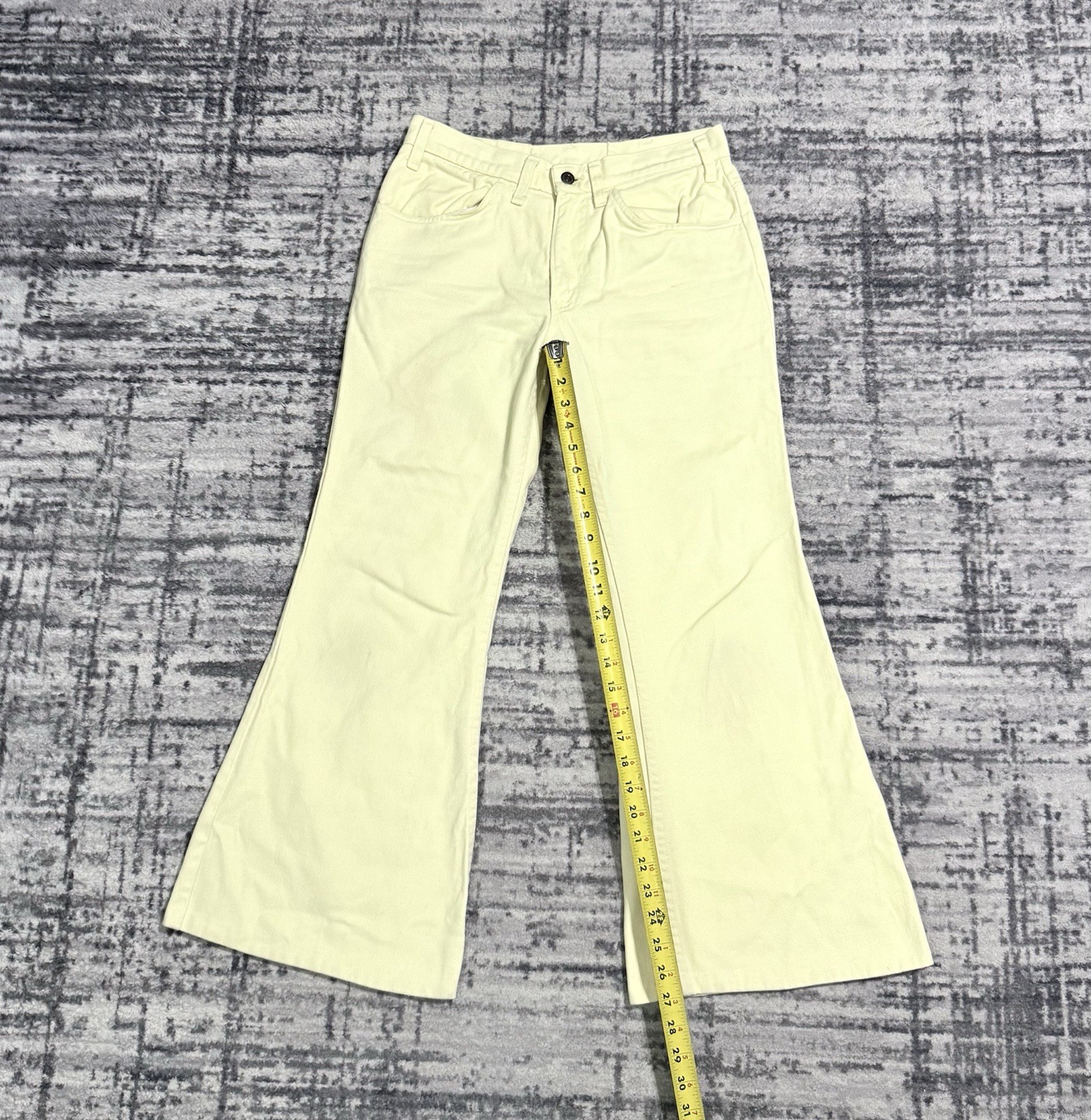 Vintage 70s Levi’s 687 Jeans Bell Bottom Flare Wide Leg Women’s Size 30×27