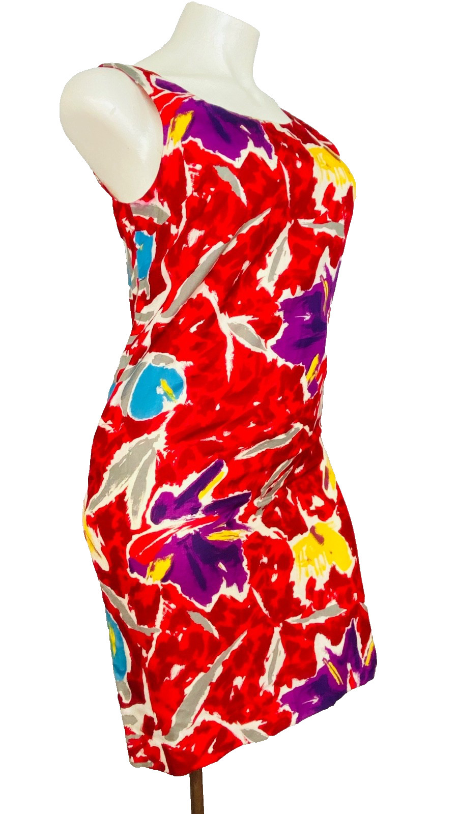 Vintage 1970s colorful floral dress L sleeveless red abstract shift sundress