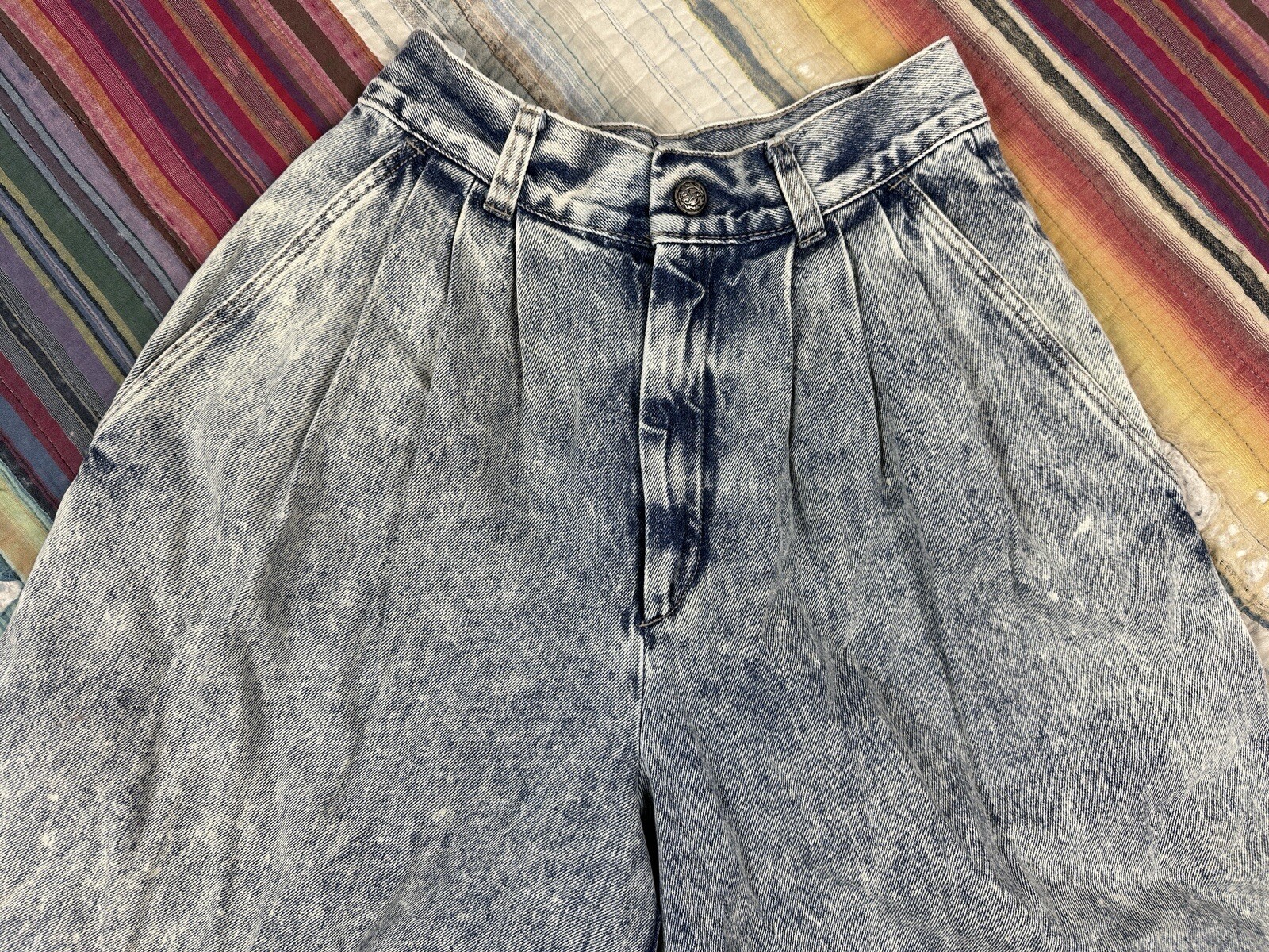 Vintage 80s Acid Wash Denim Flared Culottes Pleated High Waist 22×19 Baggy USA