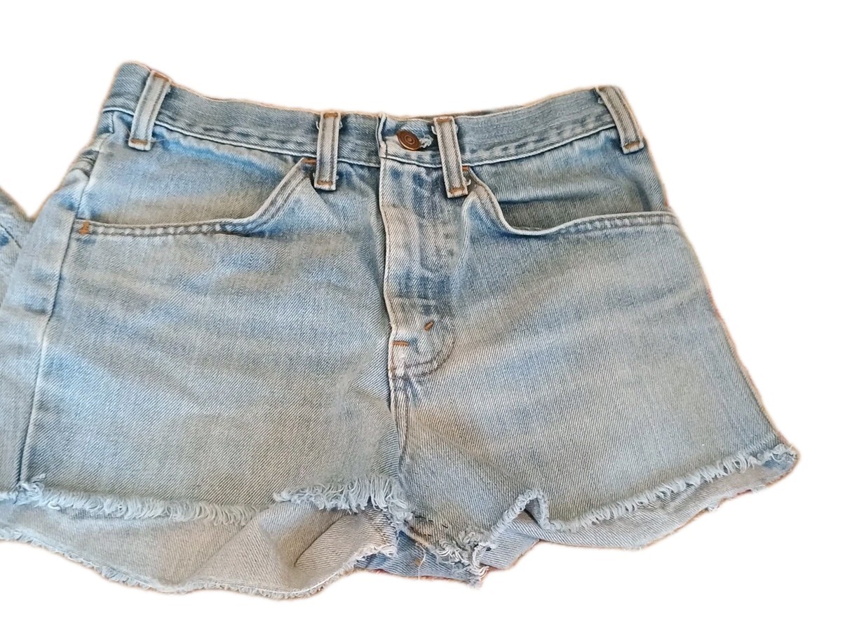 Vintage1980s Levis Cut Offs Sz28 Worn,Frayed,Short Shorts. Plus Free Cutoffs.