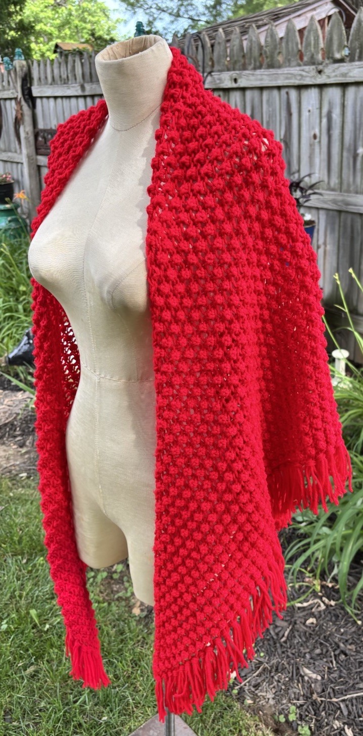 VTG Retro Shawl Boho Mod Handmade Crochet RED Poncho Wrap Fringe 40×80″