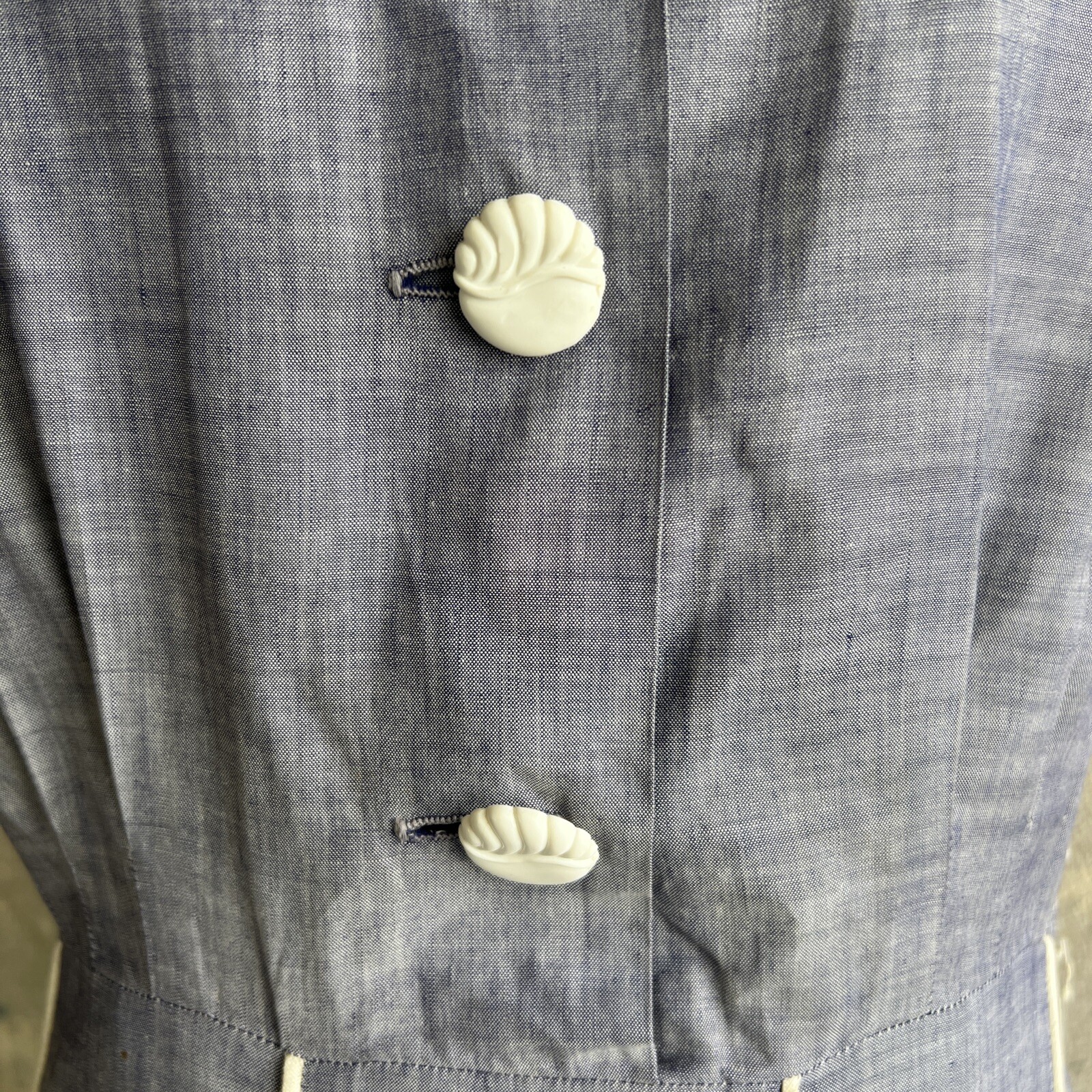 Vintage 1930s Blue Chambray Cotton Midi Dress Bust Pockets Shell Shaped Buttons