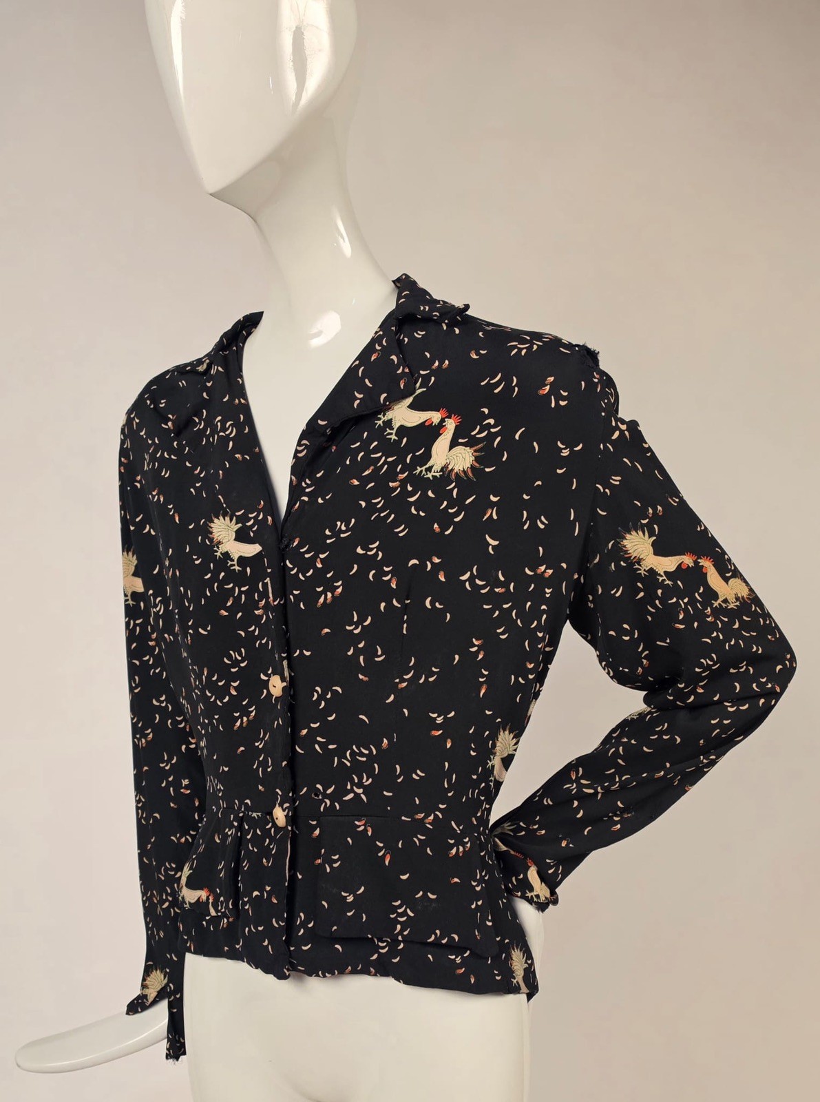 VINTAGE 1940’S FIGHTING COCK NOVELTY PRINT JACKET W PADDED SHOULDERS