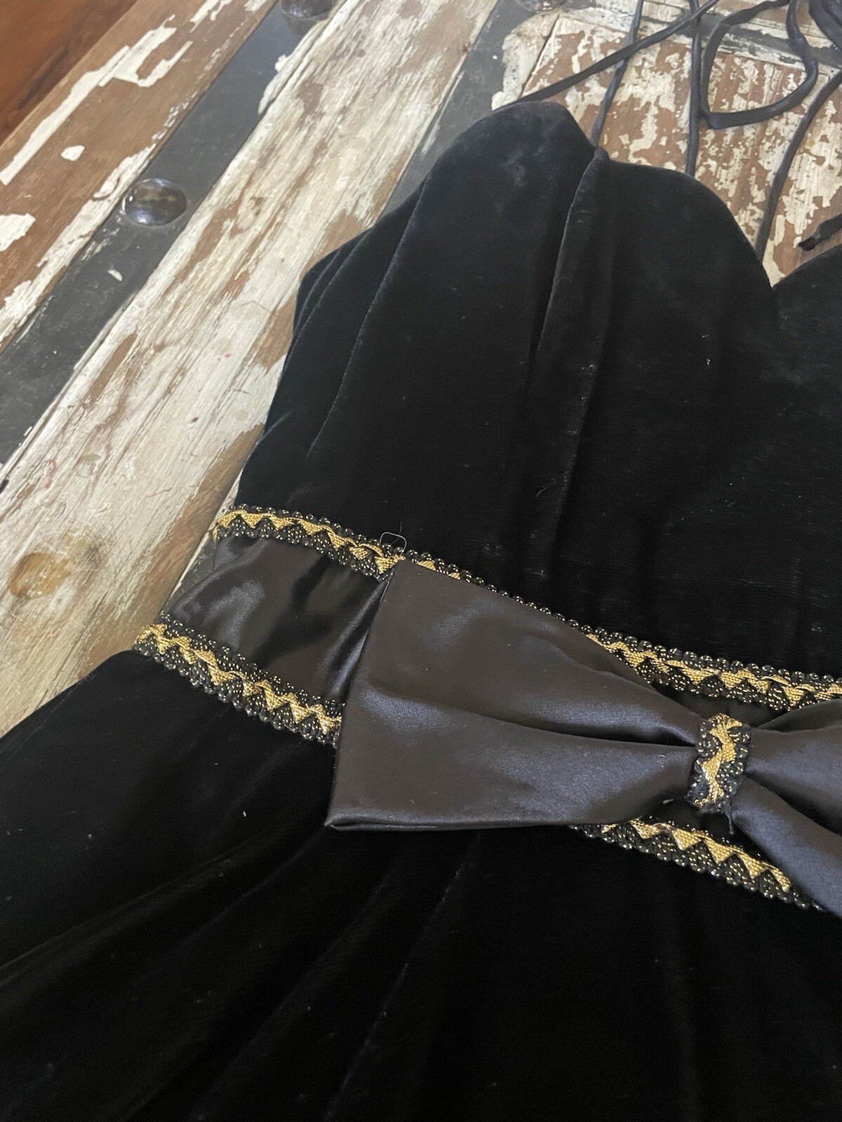 Vtg Formal Short Dress Fashion 1001 Nights Black Velvet Size 0 XS See More Info