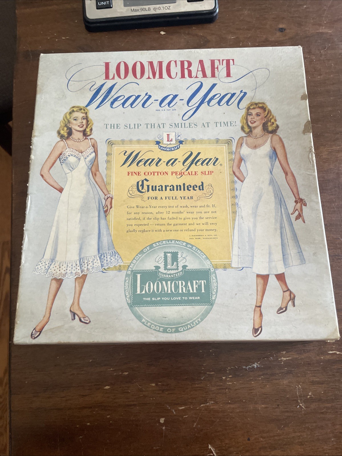 Loomcraft Wear -A- Year Slip Box ( Box Only) No Slip