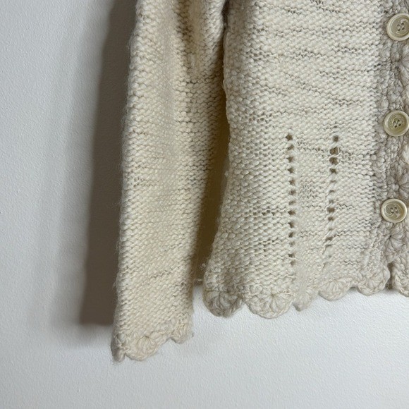 Alps Women’s Vtg 100% Wool Chunky Cottagecore Button Cardigan Sweater Medium
