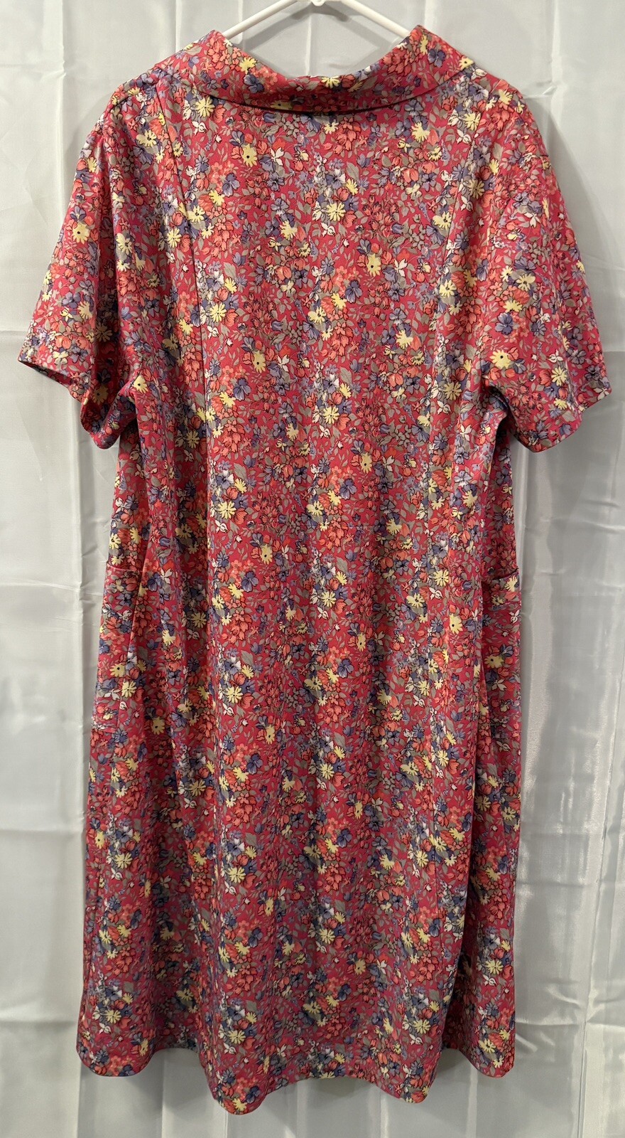 Vintage Womens 100% Polyester House Coat Robe Floral Zip Size C4 (2XL) Grandma