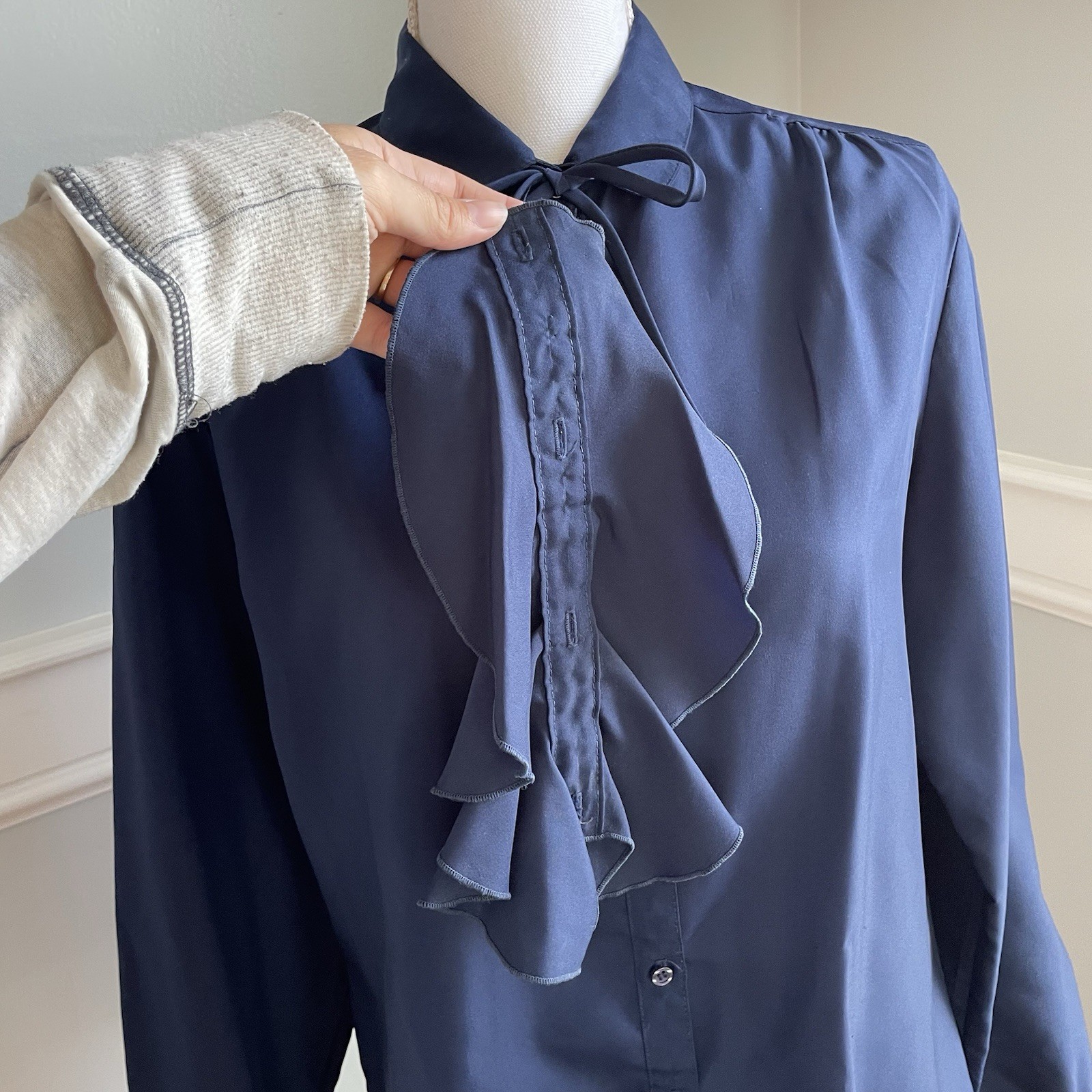 Vtg 60s Ship ’n Shore Navy Blouse Size 16 Detachable Ruffle Bow Tie Button Up