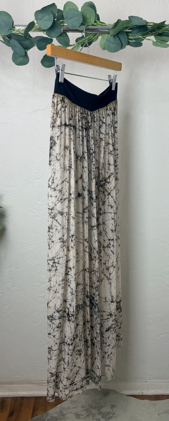 Vintage 90s 100% Silk Maxi Skirt S Abstract Batik Print Made in USA Boho