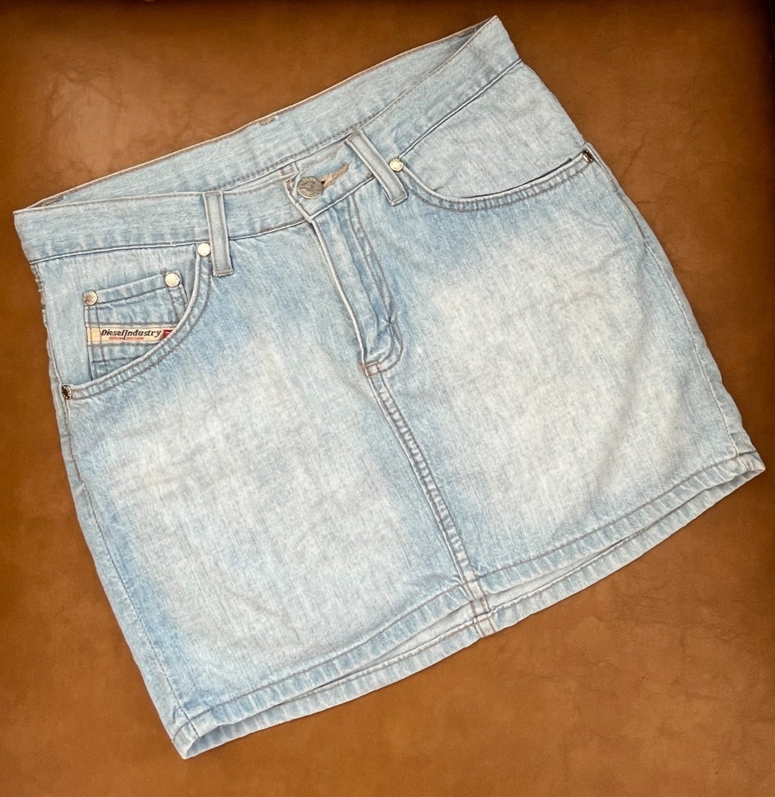Vintage Diesel Industry Denim Mini Skirt Light Wash Y2K Made in Italy Size 27