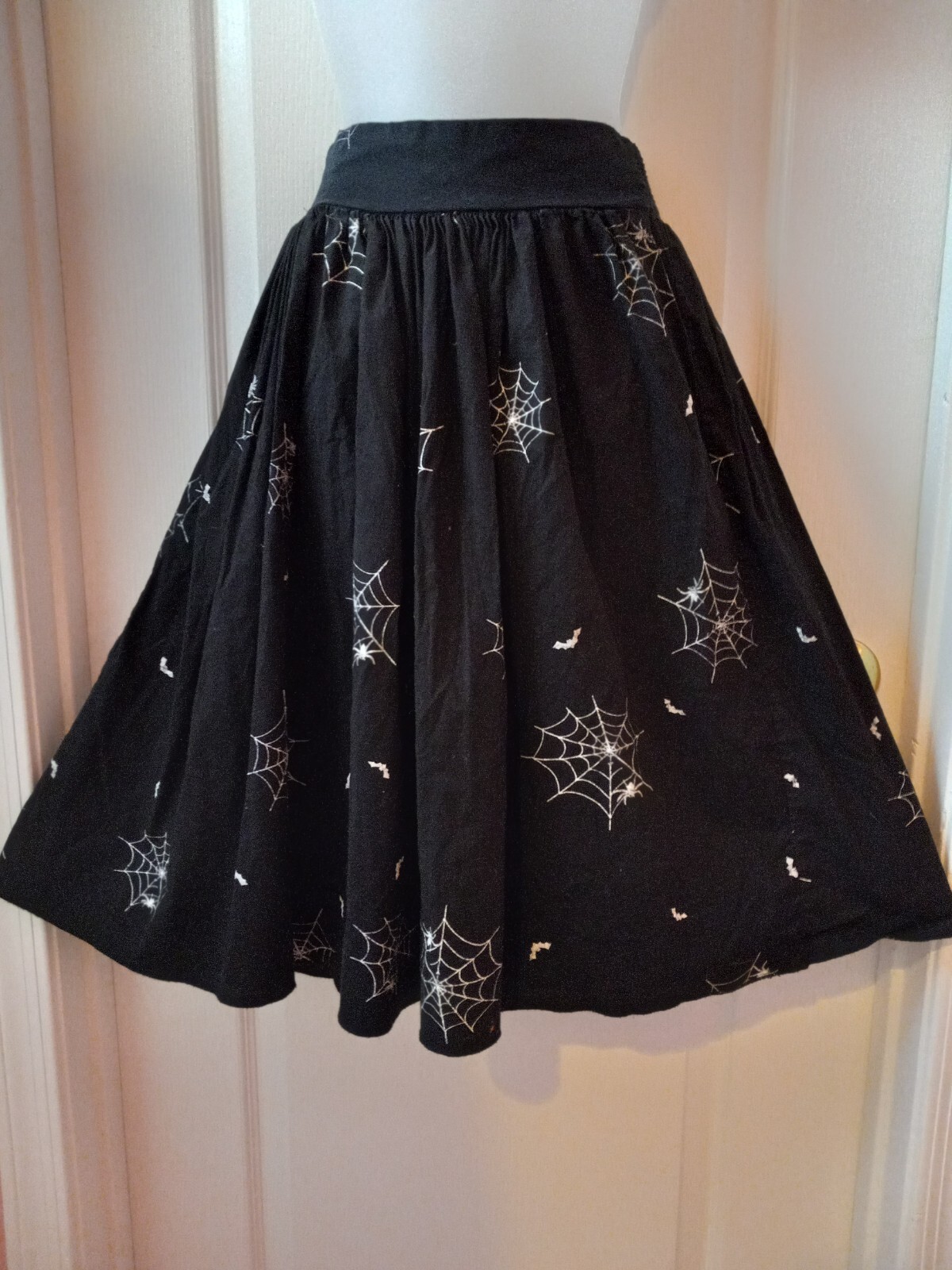 Vintage 80s Black Spider Web Bat Cotton Full Skirt Halloween Novelty Print S/M