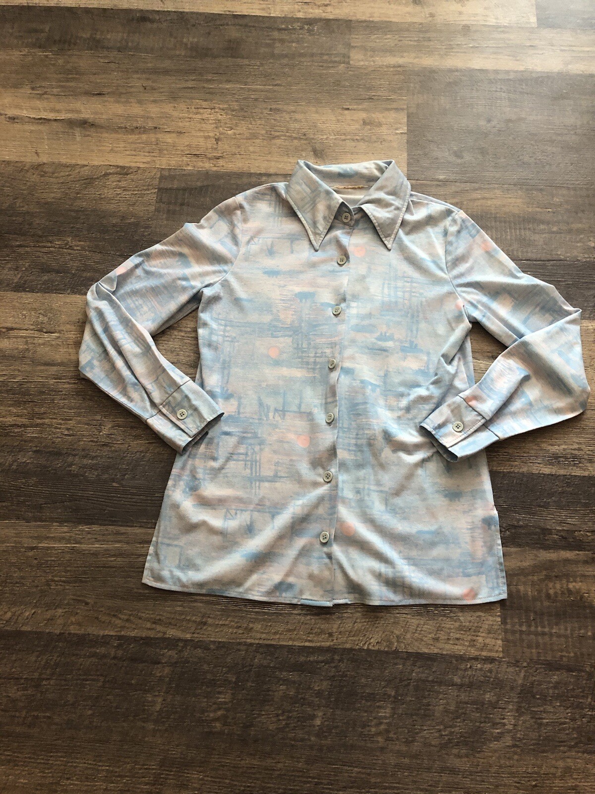 VTG 70”s Long Sleeve Pointy Collar Light Blue Geometric Shapes Poly Blouse ~SM