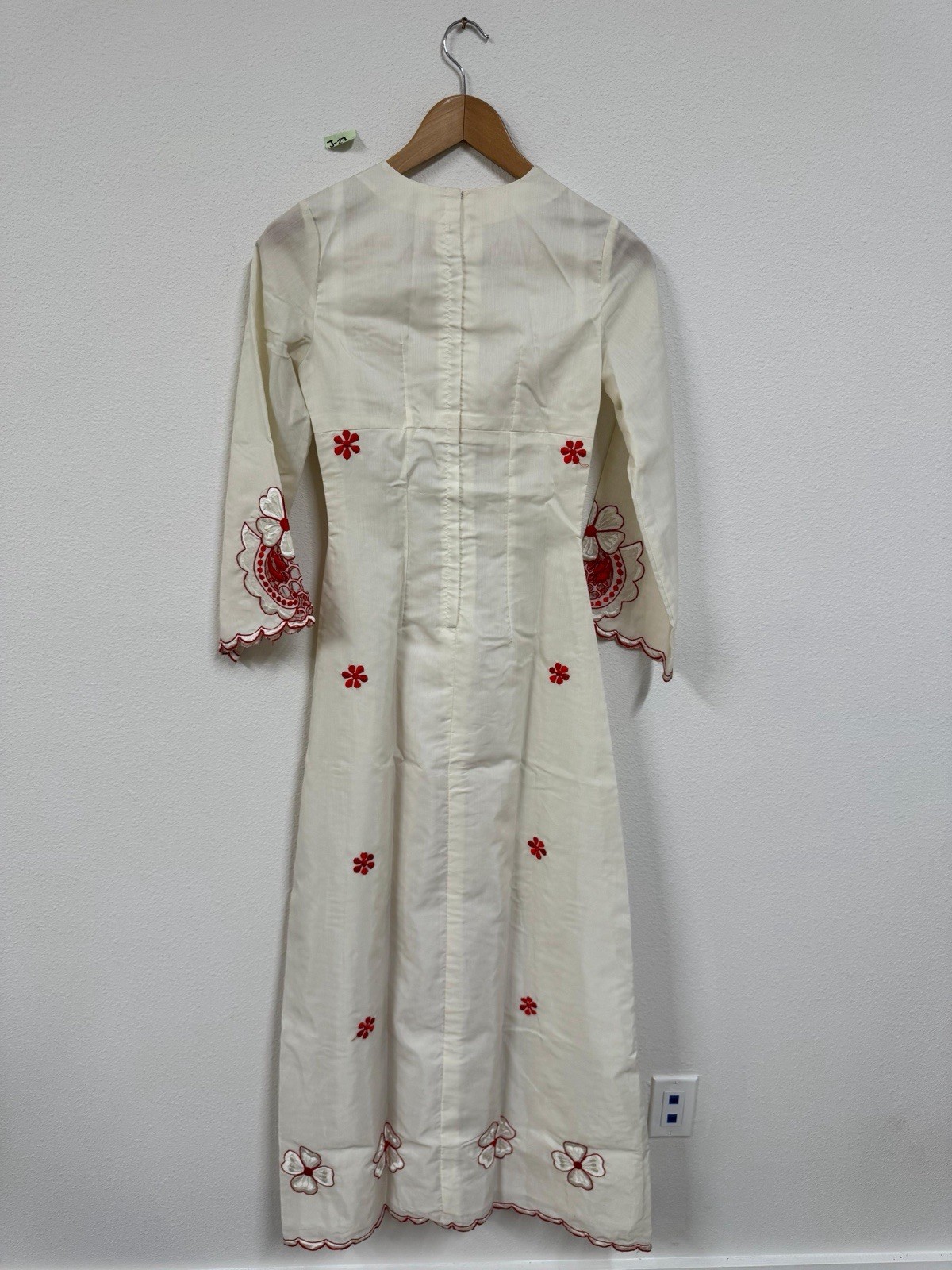 Vtg 55 In Long Embroidered Caftan Muumuu Red White Cream Flowers Handmade Maxi
