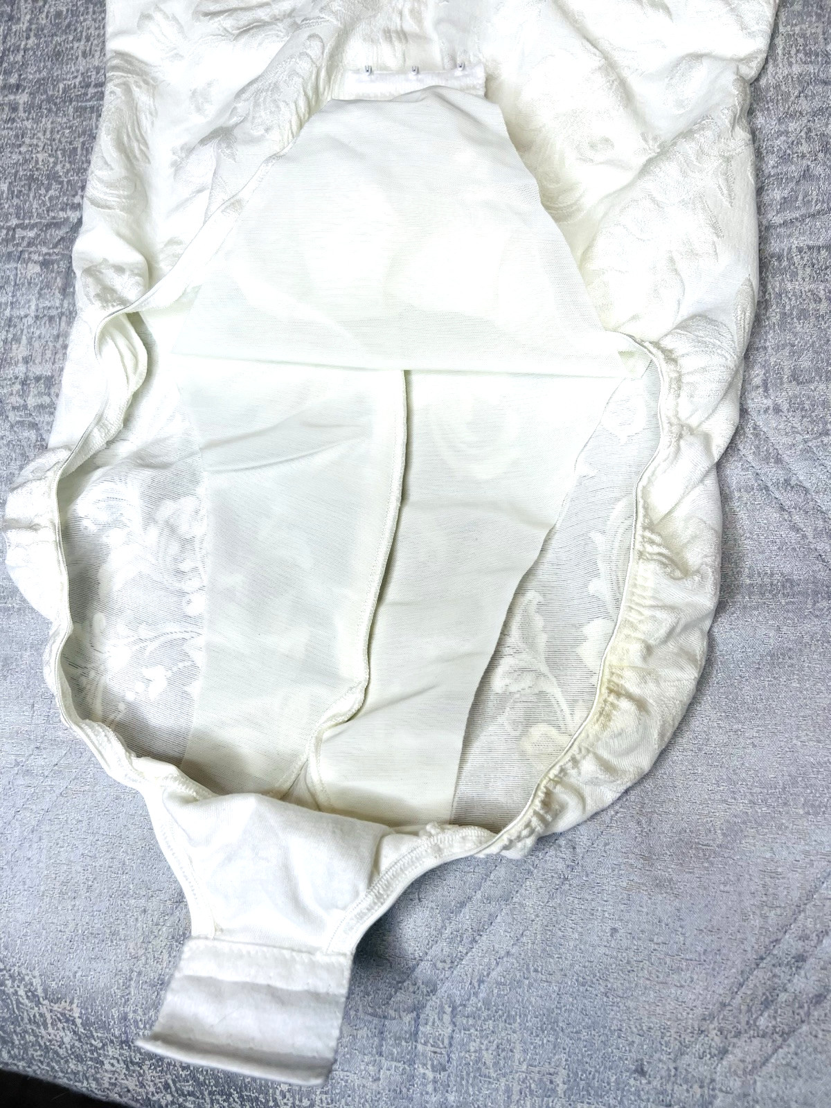 Vtg Olga 36B One Piece Body Play Suit Shaper Teddy White Floral U/W #43084 NWT