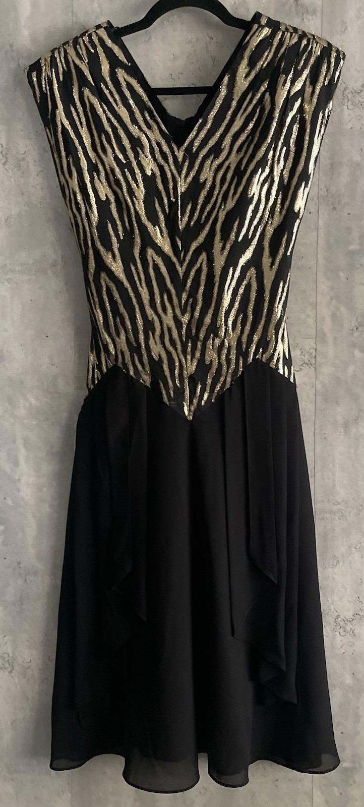 VTG JSJ Gold & Blk Fitted Gold Lurex Bodice Chiffon Skirt Formal 80s Dress Sz 2