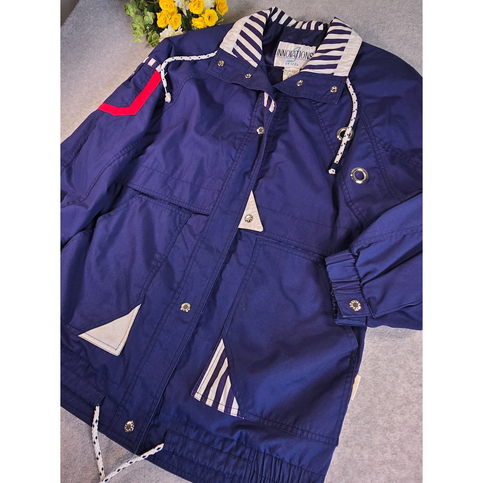 Vintage Innovations by IZZI Navy Blue Nautical Striped Windbreaker Jacket Small