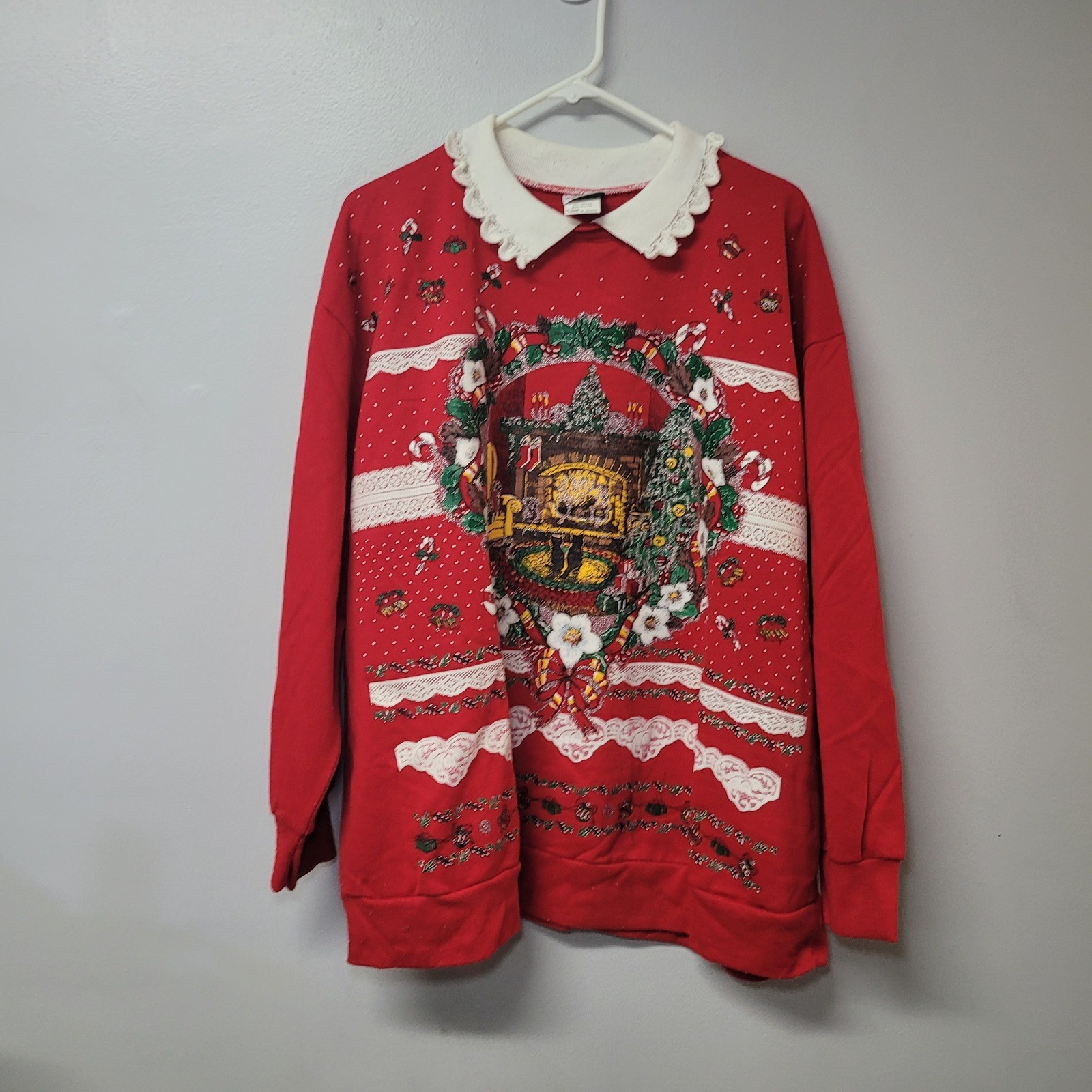 Vintage NutCracker Red Christmas Sweatshirt Plus Size 2X Lace Collar Fireplace