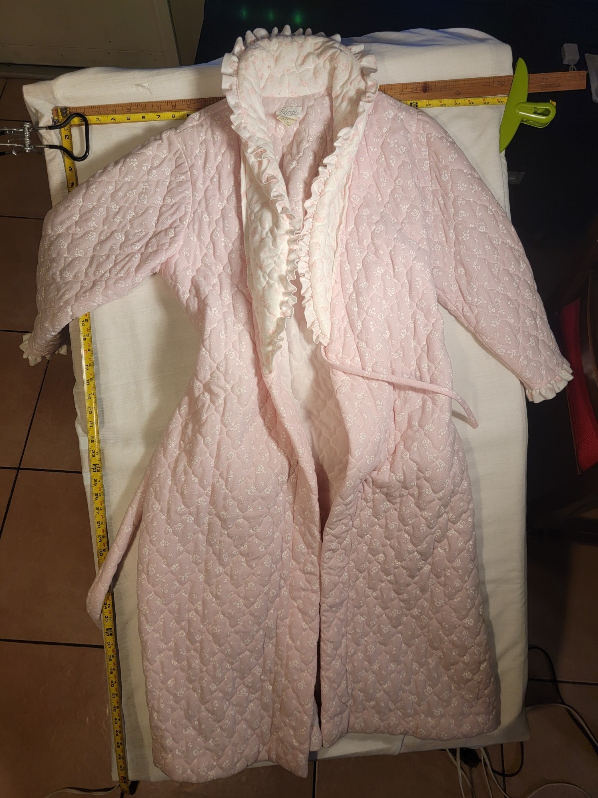 Vintage SANRINA LiIGHTPink & White Long Robe Belted GOLDEN Girls/Grandmacore