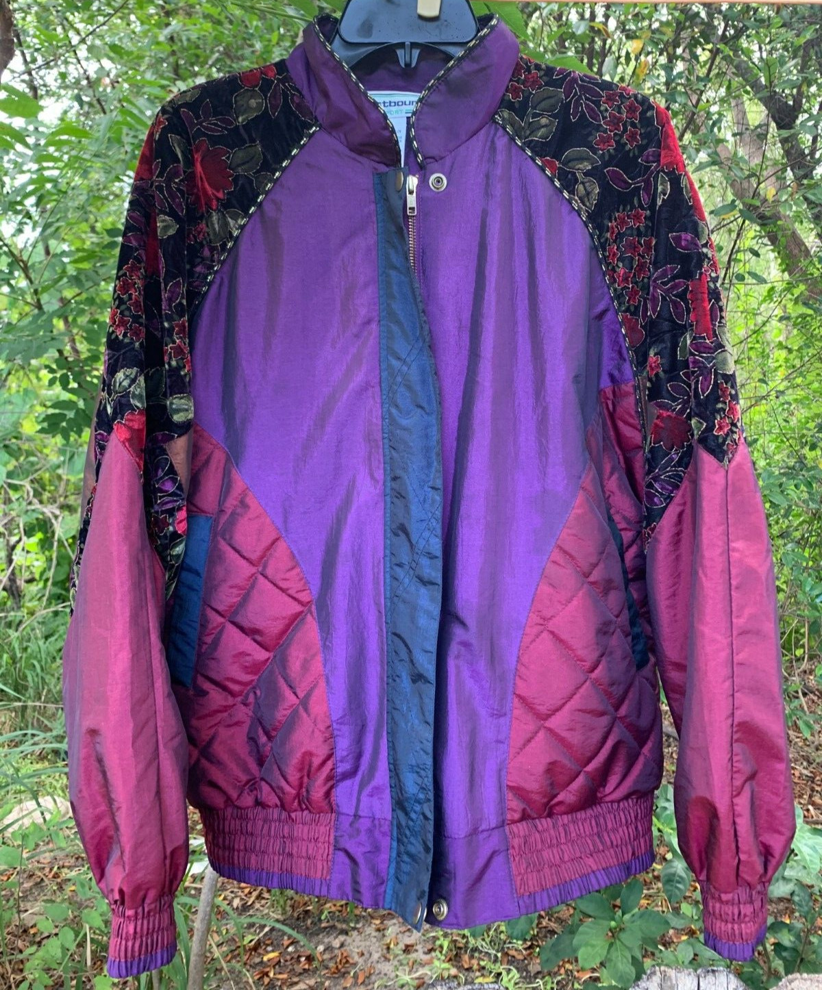 Women’s Vintage Westbound Sport Windbreaker Jacket w/Shoulder Pads Size M Purple