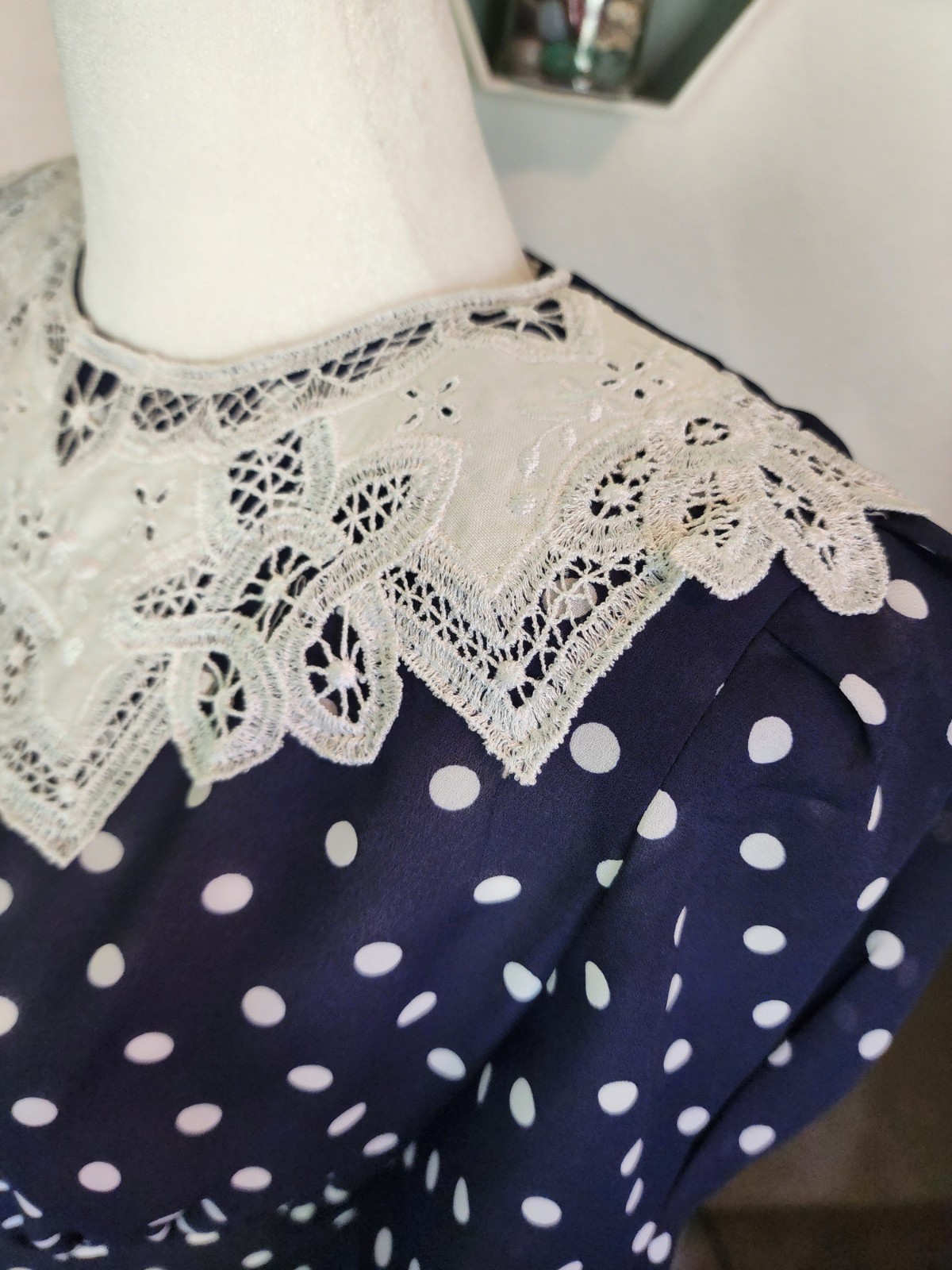 90s VTG KARIN STEVENS Cottagecore Modest Petites Polka Dot Pleated Midi Sz P8