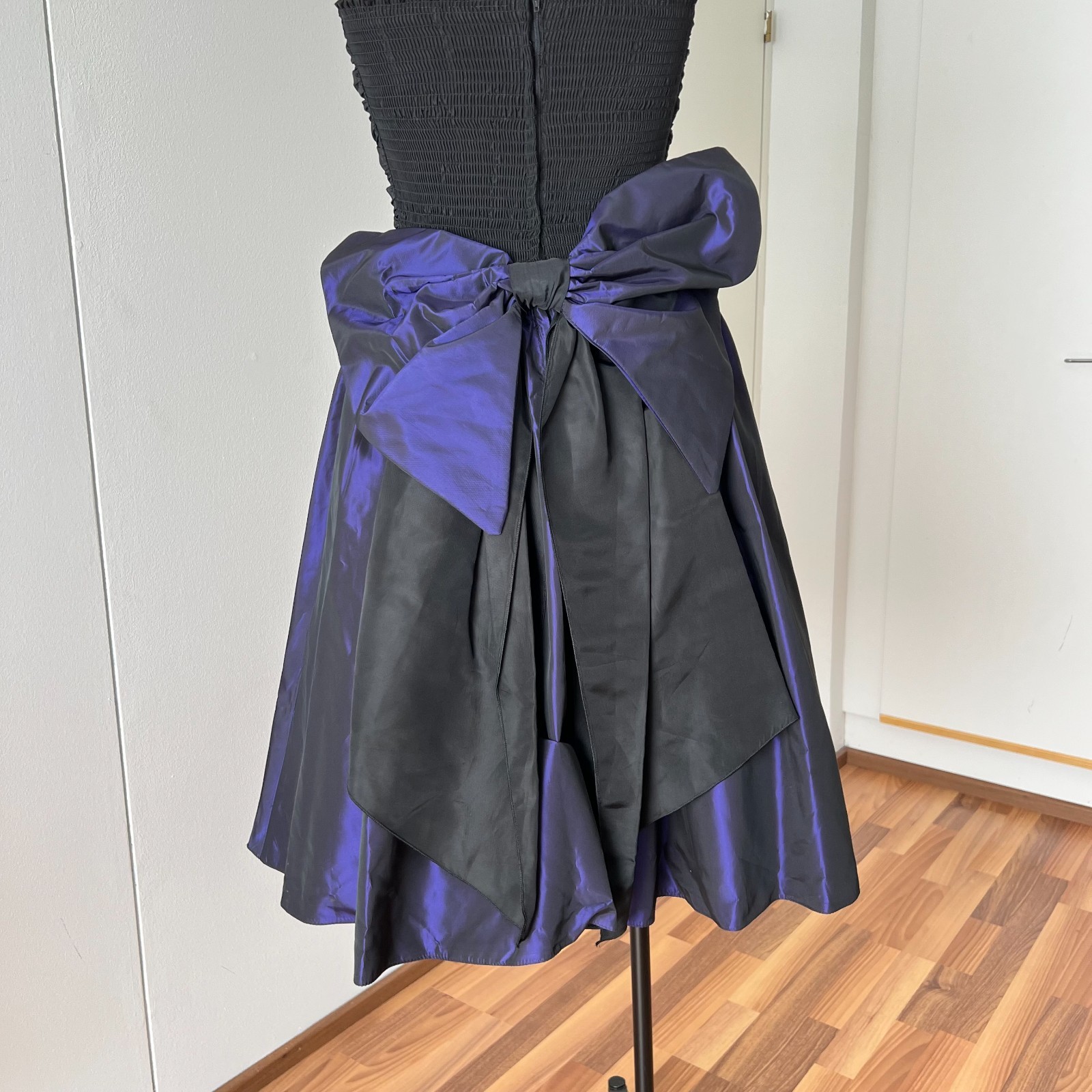 1980s Taffeta Prom Party Dress Bow Back Ruched Cocktail Strapless Gown EU 36