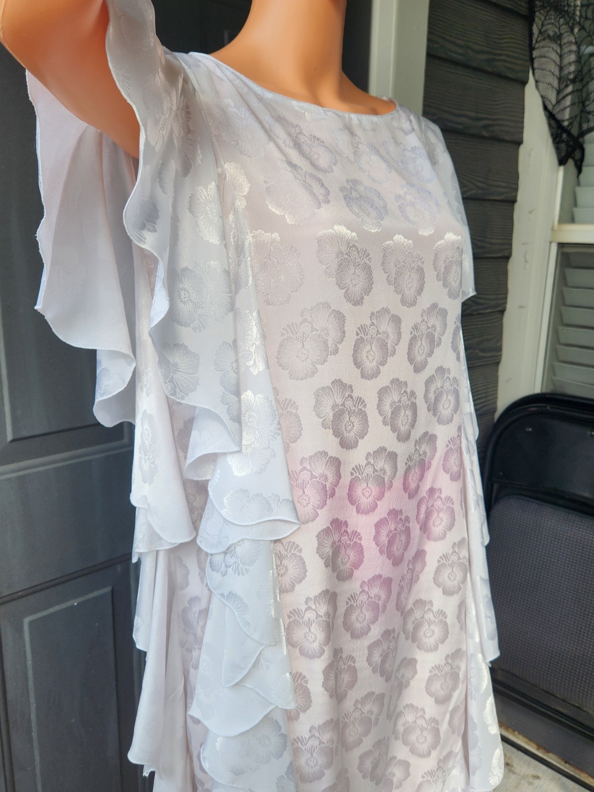 Vintage Miss Ashlee White Floral Jacquard Pattern Ruffle Dress & Scarf Tie Sz 8