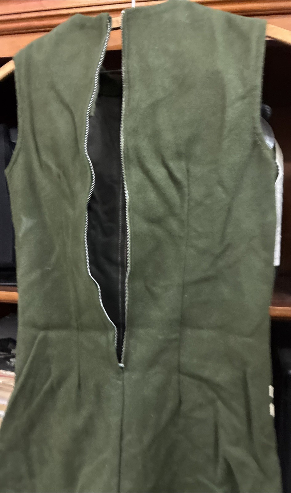 Vintage 1970s Olive Green Women’s Sleeveless Mini Dress with Cream Trim NO SIZE