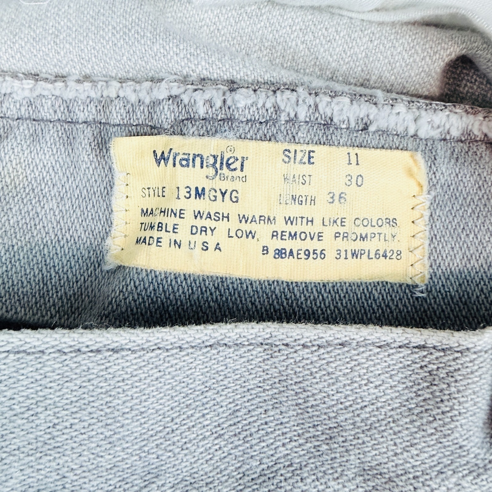 Vtg Wrangler Jeans Womens Sz 11 (W30 L34) Gray Faded Denim High Waist Bootcut 90