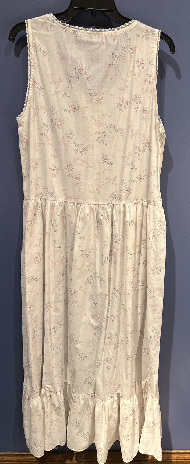 Womens 14 House Gown Vintage Cottage Core Floral Lace Trim, Pockets, Ruffled